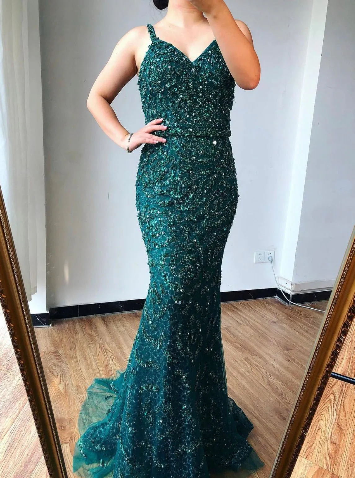 ALYSSA - Diamond beading Gown