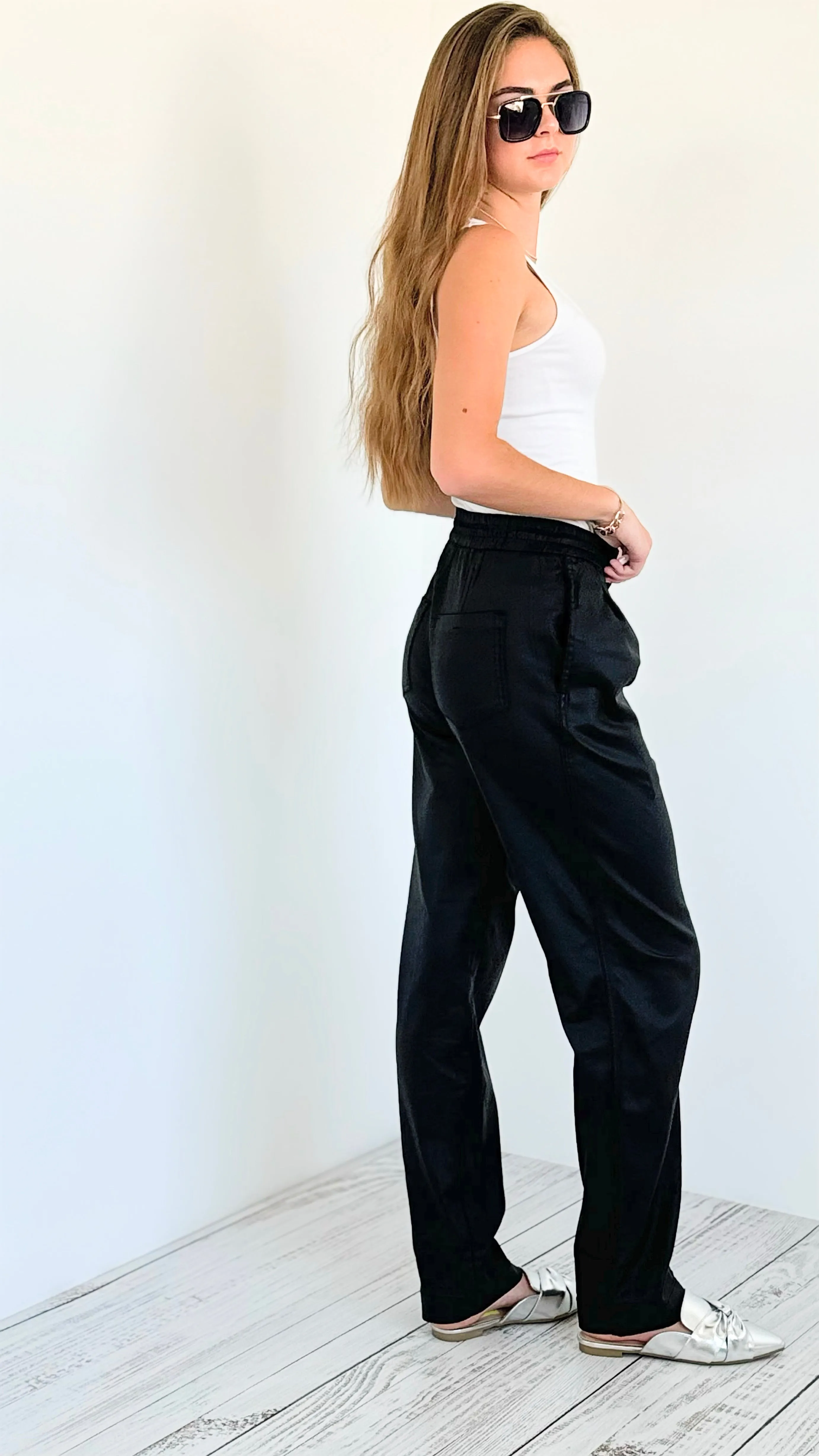 City Noir Pleated Pants