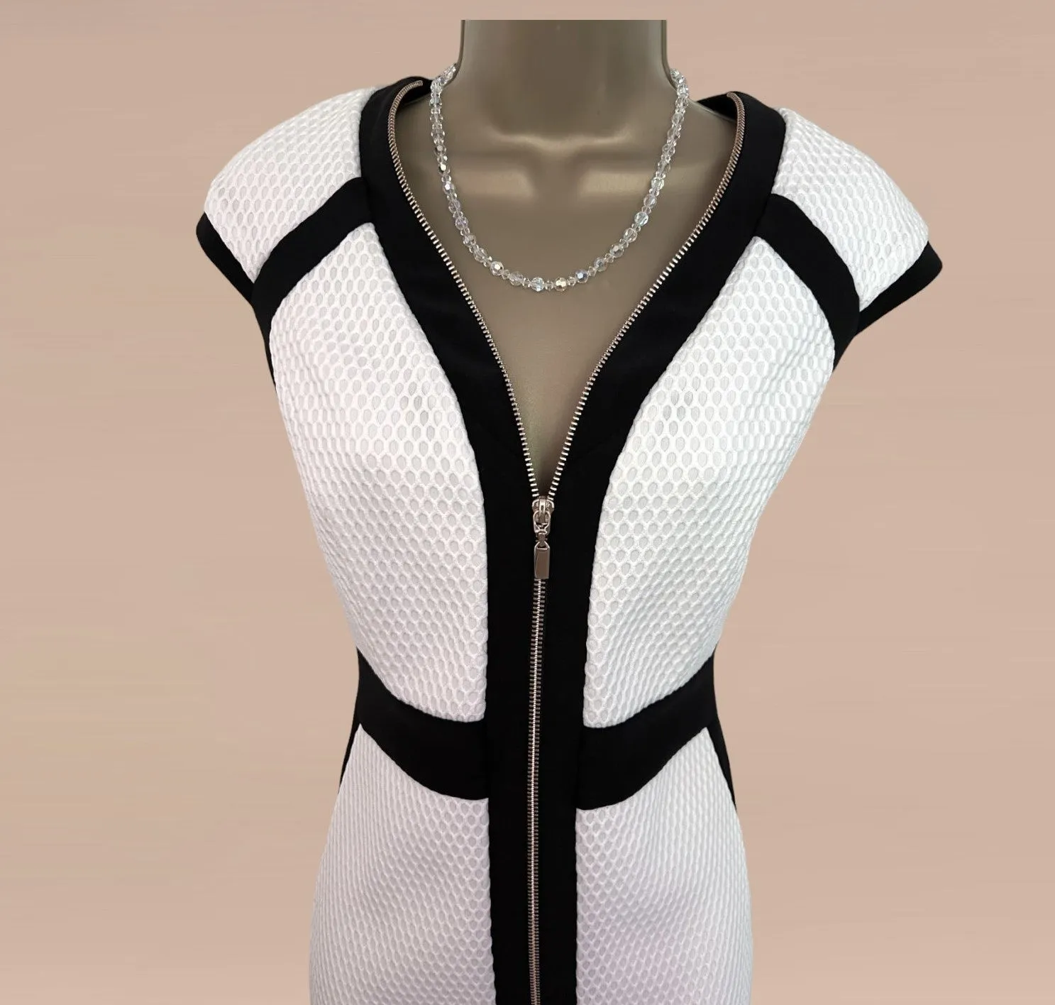 Frank Lyman Black & White Stretch Bodycon Dress UK 12 US 8 EU 40