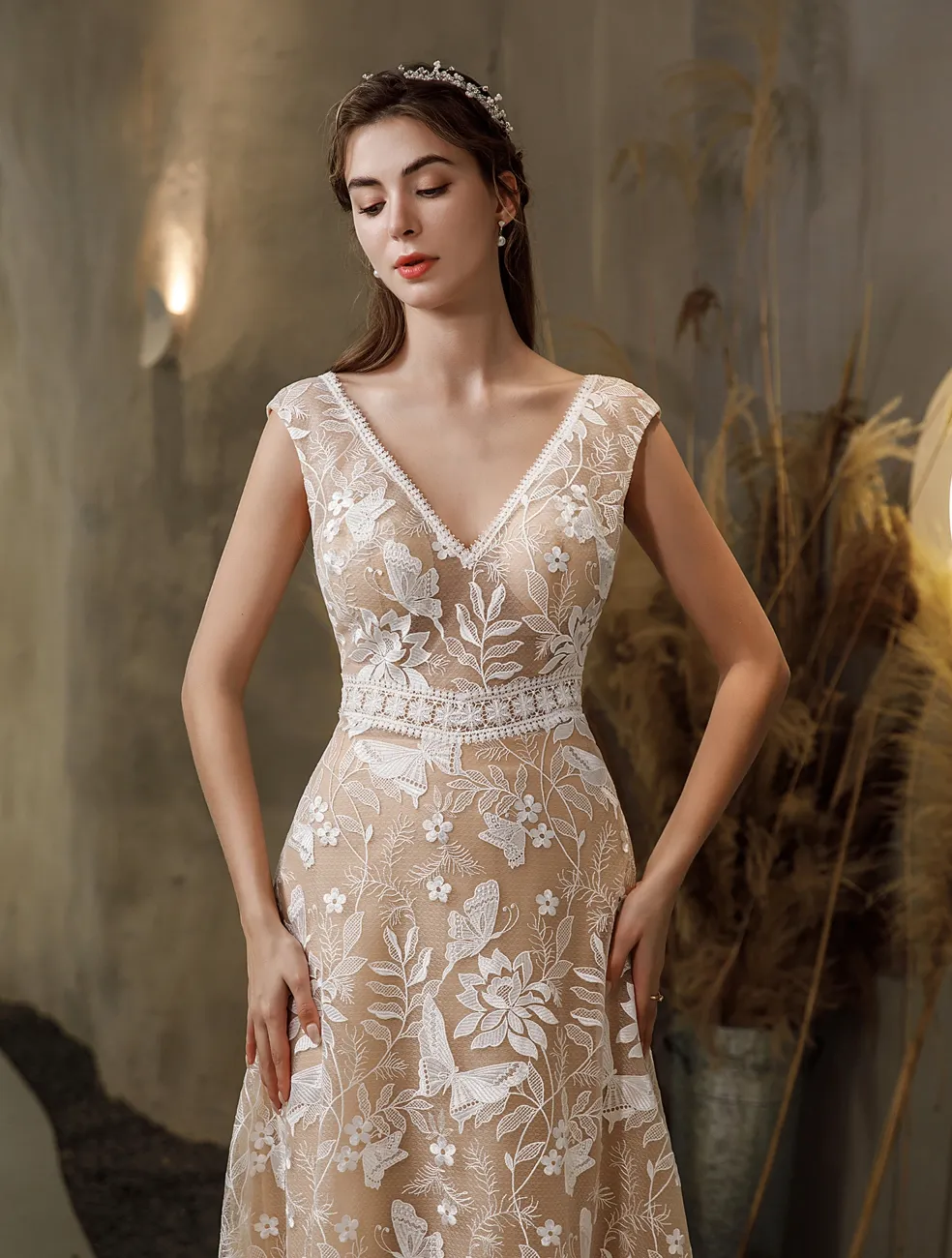 Luxurious Boho Illusion Lace Cap Sleeve Wedding Dress