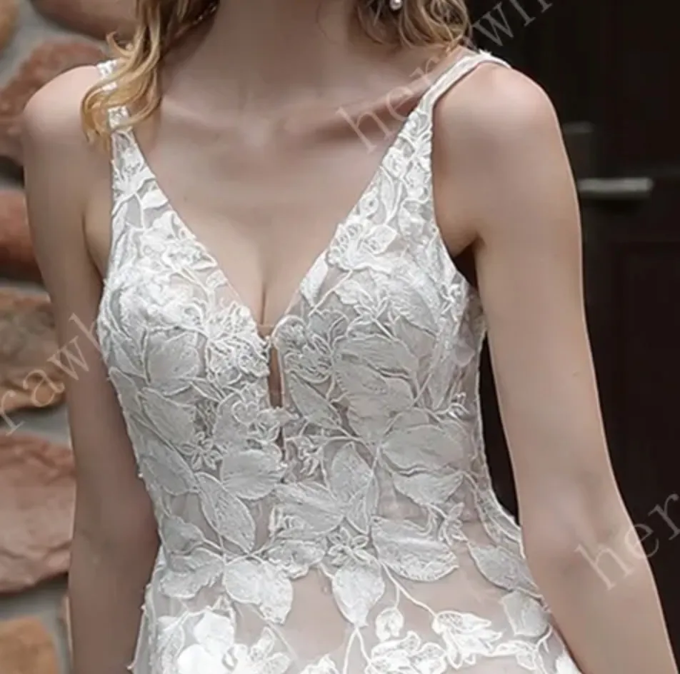 Luxurious Floral Lace A-Line Wedding Dress with Sheer Train