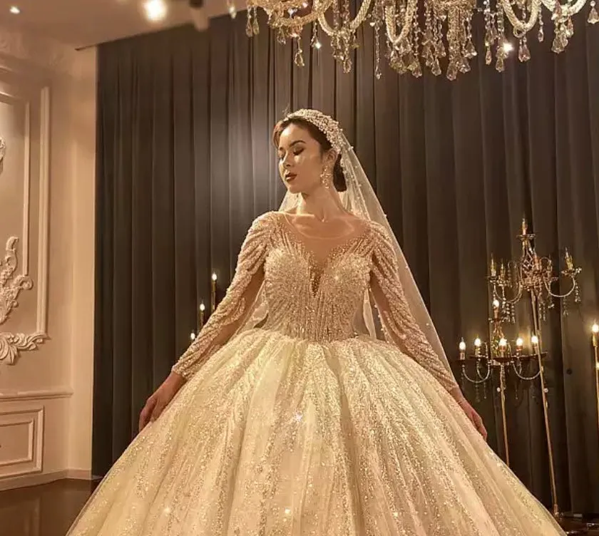 Luxury Royal Dubai Design Wedding Dress