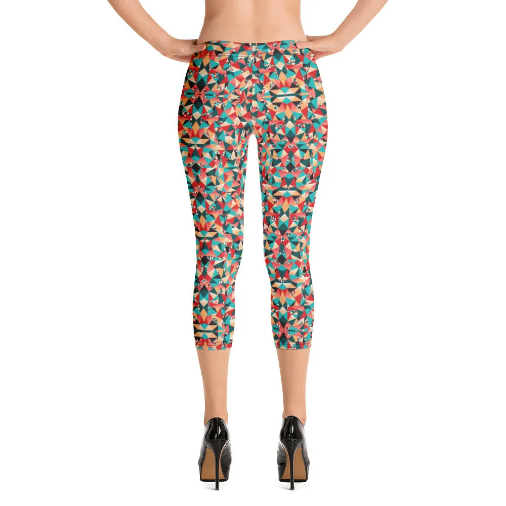 Red Geometric Women's Capri Leggings, Colorful Sexy Workout Ladies Capris Tights-Made in USA/EU/MX