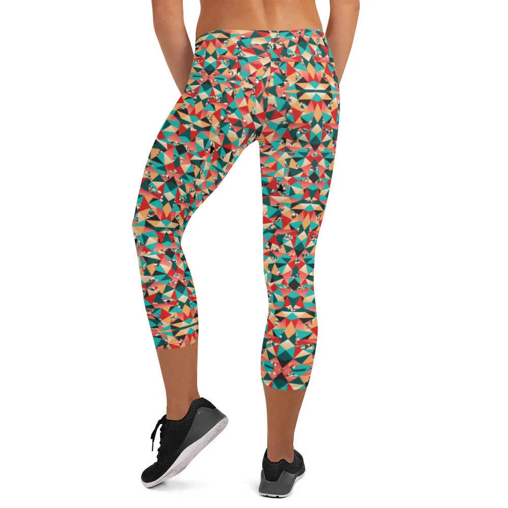 Red Geometric Women's Capri Leggings, Colorful Sexy Workout Ladies Capris Tights-Made in USA/EU/MX