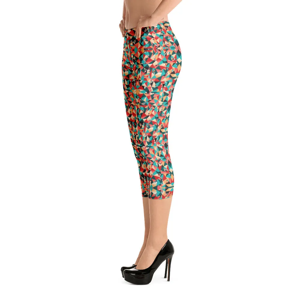 Red Geometric Women's Capri Leggings, Colorful Sexy Workout Ladies Capris Tights-Made in USA/EU/MX