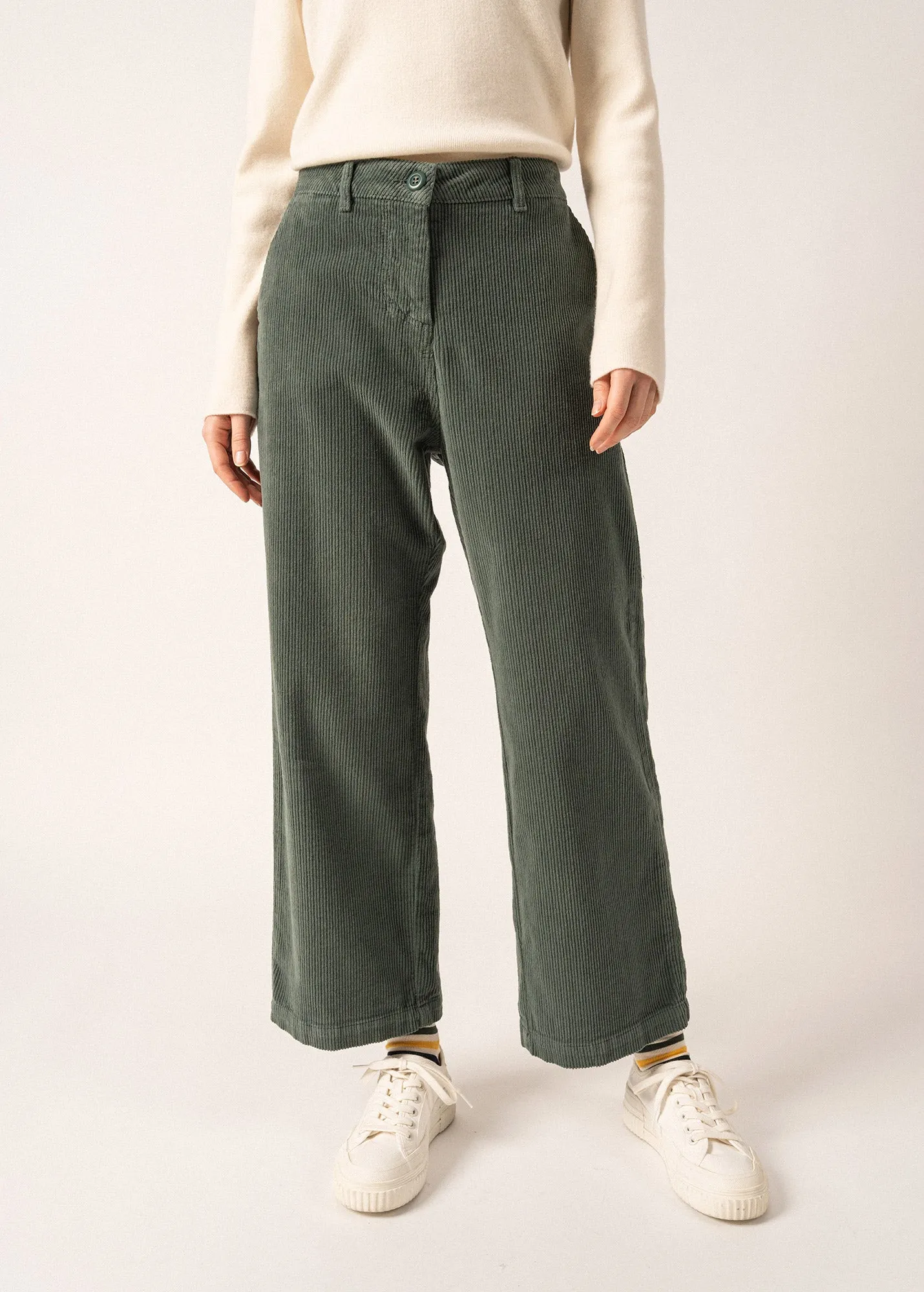 Tess Velvet Trousers - straight cut (VEGETAL)