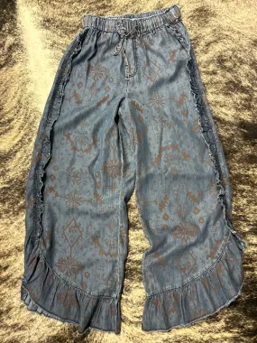 Western Print Ruffle Pant